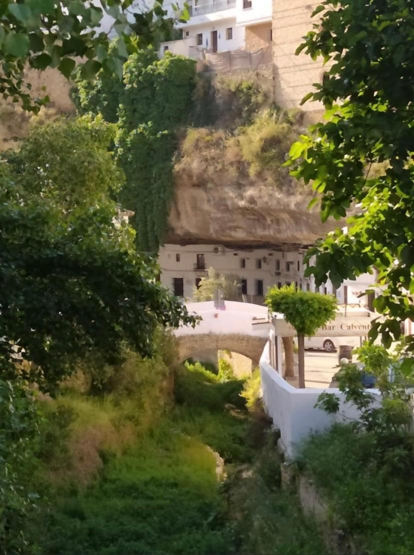 Villa Casa Cueva Un Rincon En La Roca Setenil De Las Bodegas Exterior foto