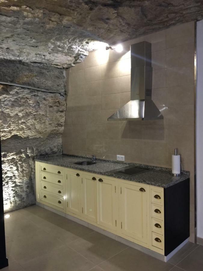 Villa Casa Cueva Un Rincon En La Roca Setenil De Las Bodegas Exterior foto